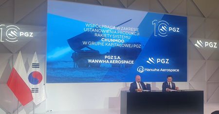 MSPO 2023: Porozumienie PGZ z Hanwha ws. produkcji amunicji do Chunmoo