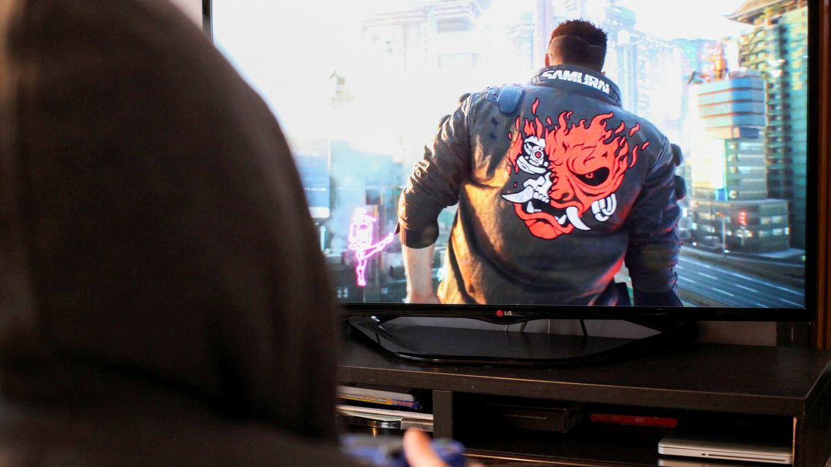 Sklepy przygotowuj? si? na premier? gry Cyberpunk 2077Fot. Anna Golaszewska/East News, 09.12.2020. Zbliza sie premiera gry Cyberpunk 2077 od CD Projekt.Anna Golaszewska