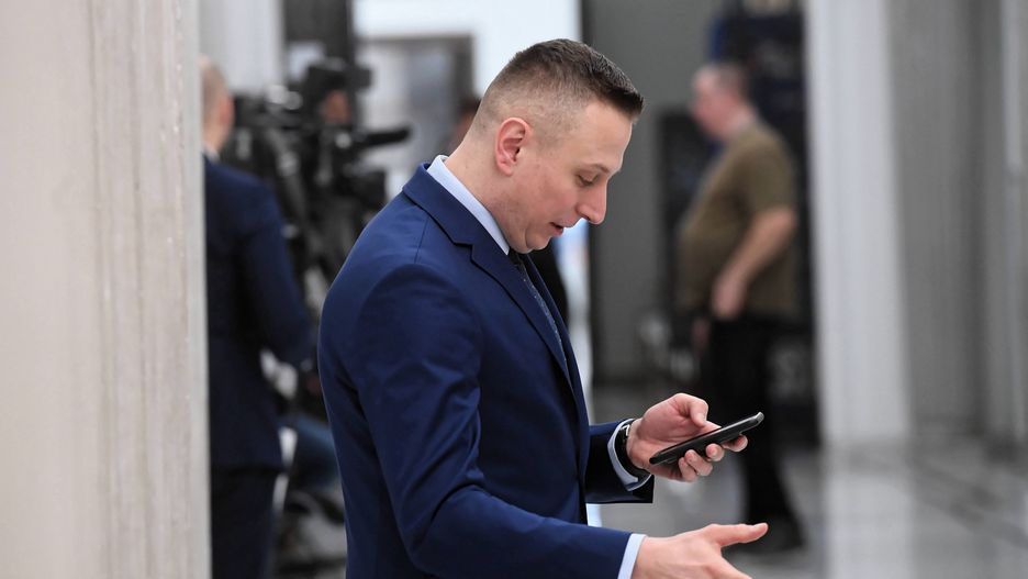 Jest śledztwo ws. włamania na telefon Brejzy
