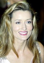 Natascha McElhone wyrwie się z przestępczego światka