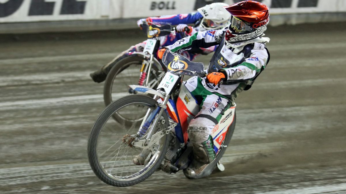 Zdjęcie okładkowe artykułu: WP SportoweFakty / Łukasz Trzeszczkowski / Grigorij Łaguta walczy o punkty w Speedway Best Pairs.
