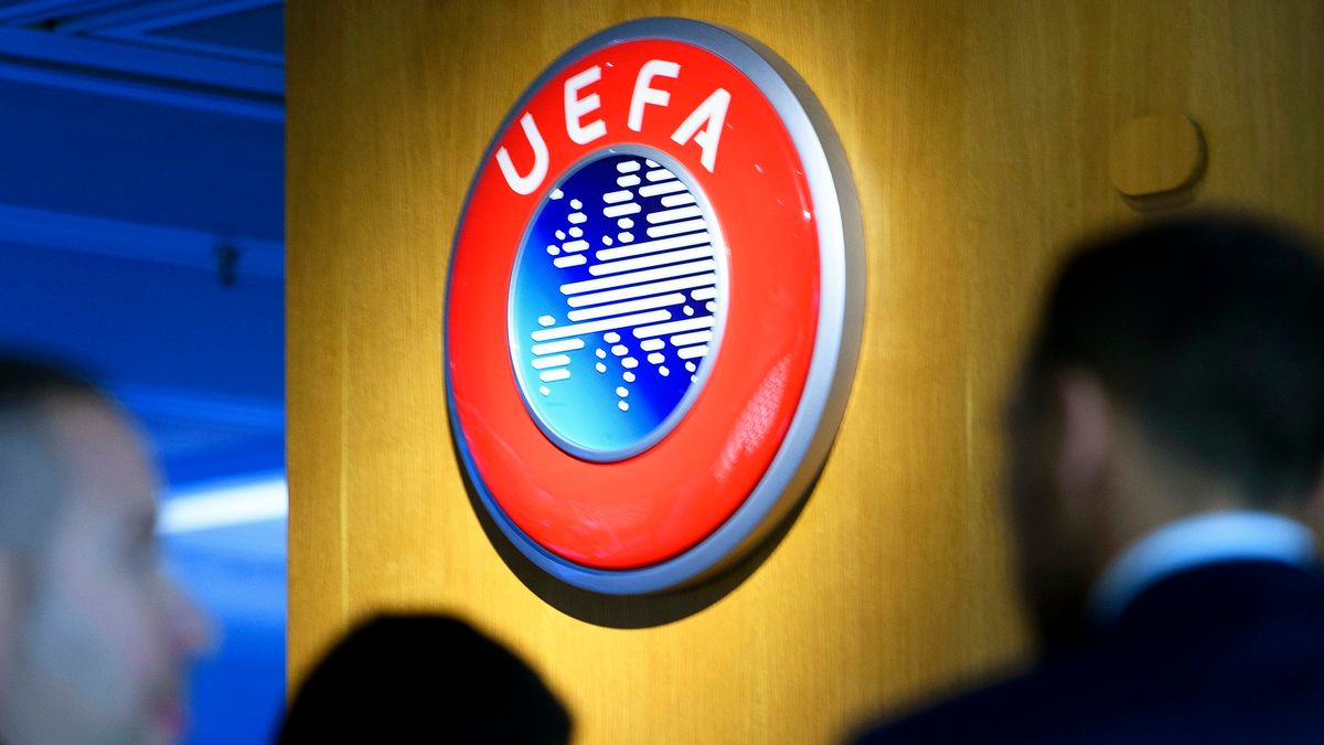 Zdjęcie okładkowe artykułu: PAP/EPA / LAURENT GILLIERON / UEFA chce powstrzymać powstanie Superligi