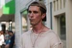 Christian Bale dzwoni do chorego fana