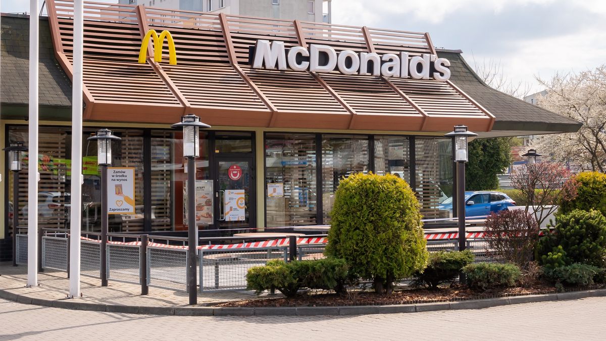 Ile wynoszą zarobki w McDonald's?
