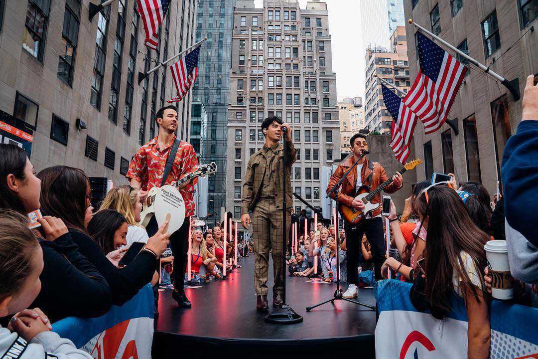 Joe Jonas- Instagram