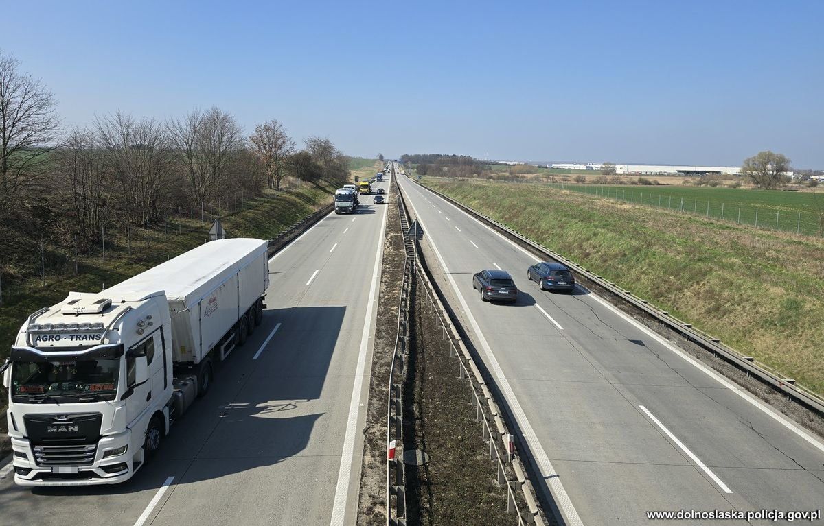 Pijany kierowca ciężarówki zatrzymany na A4. Miał ponad 2,5 promila