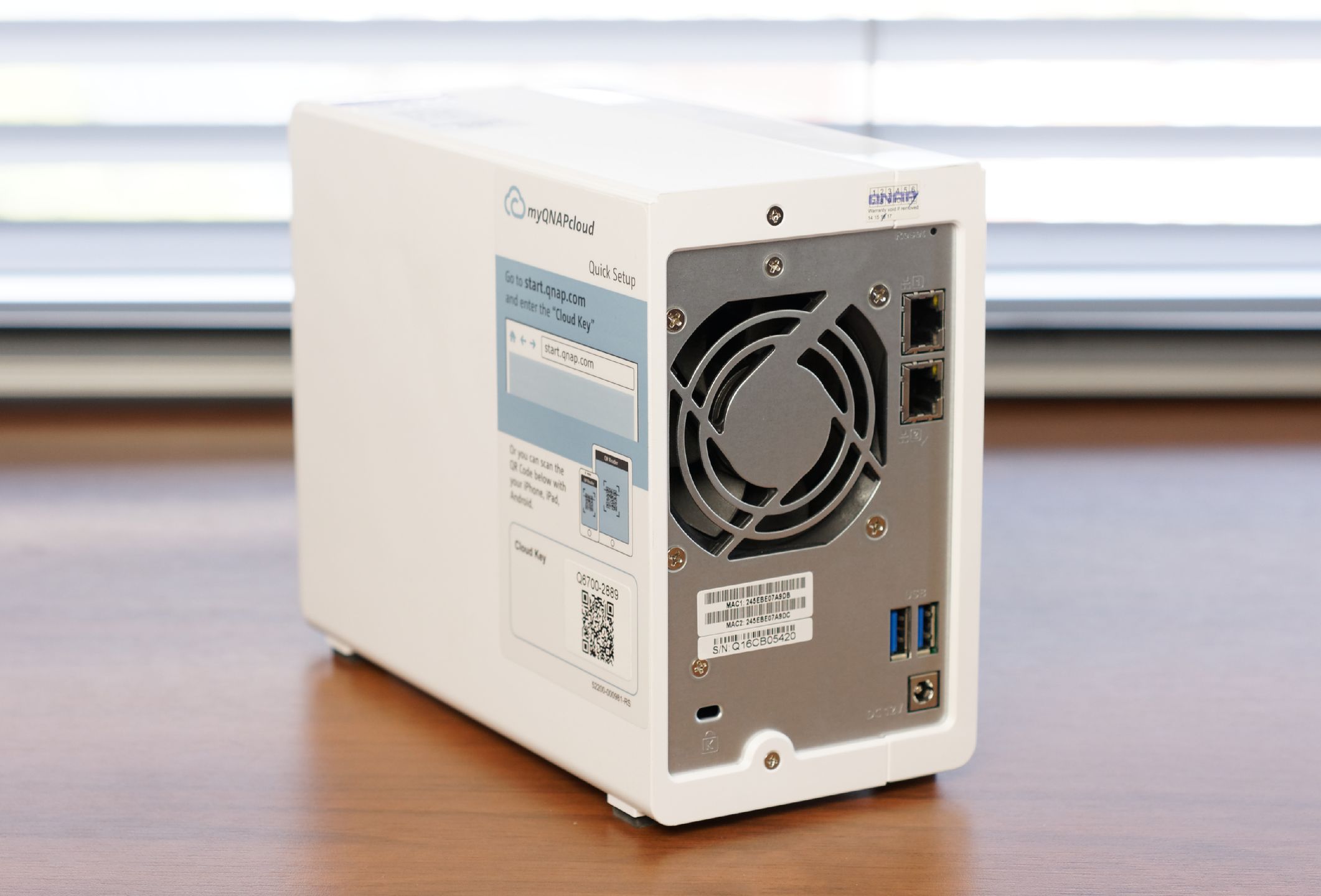 QNAP TS-231P – szybki i ładny NAS do domu, który zachwyca systemem QTS 3