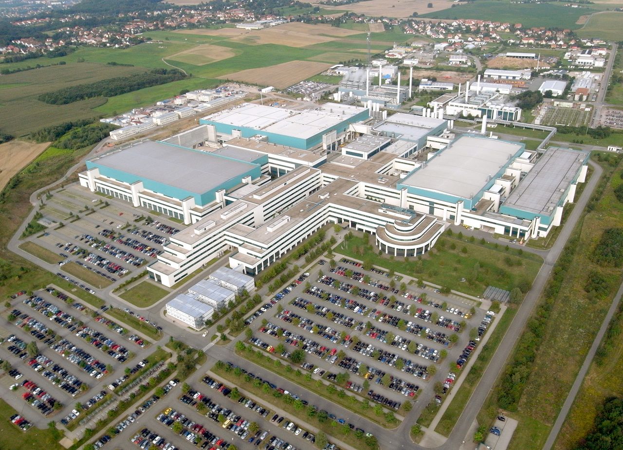 Czy GlobalFoundries pójdzie pod młotek?