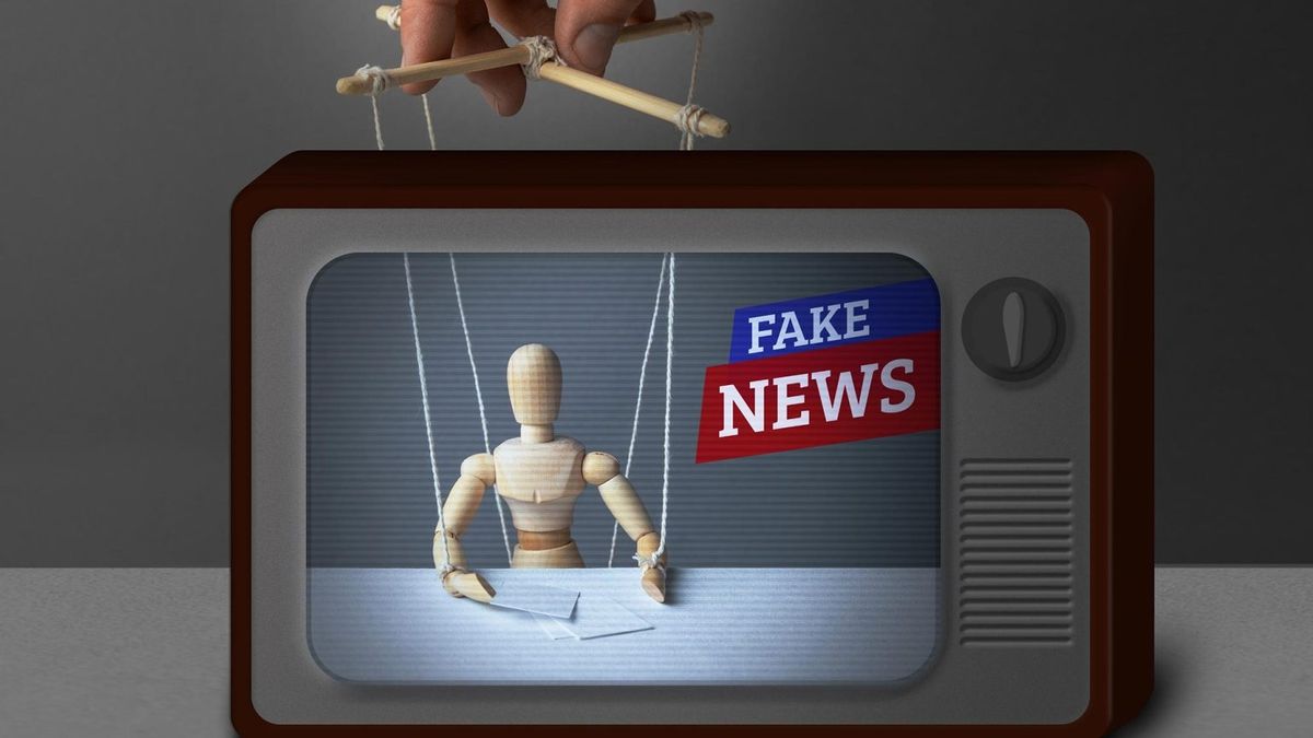 Fake newsy wprowadzają w błąd, siejąc dezinformację