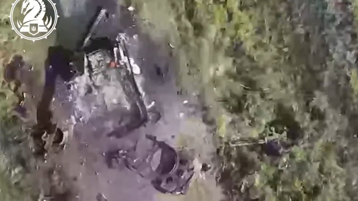 Z rosyjskiego czołgu zostały tylko strzępy po ataku drona