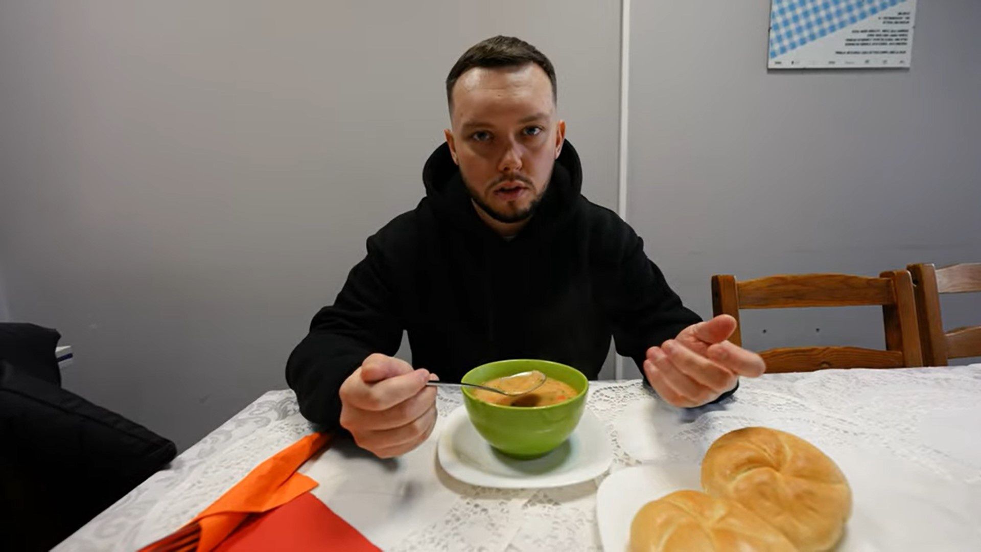 Wizyta Książula w barze "Waga"