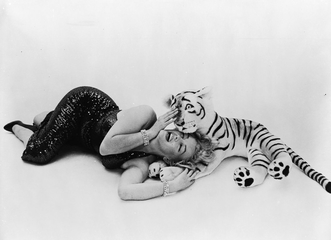 Marilyn Monroe during a tiger session