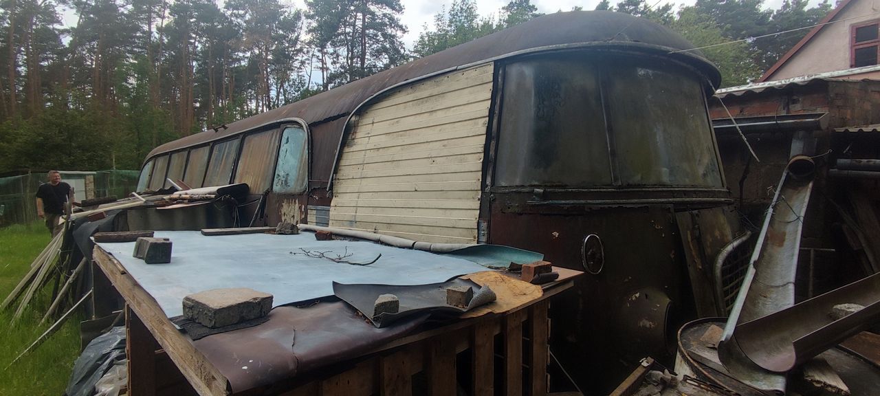 Perła polskiej motoryzacji odnaleziona. Porzucony autobus Bałtyk jest jednym ze 150 wyprodukowanych egzemplarzy