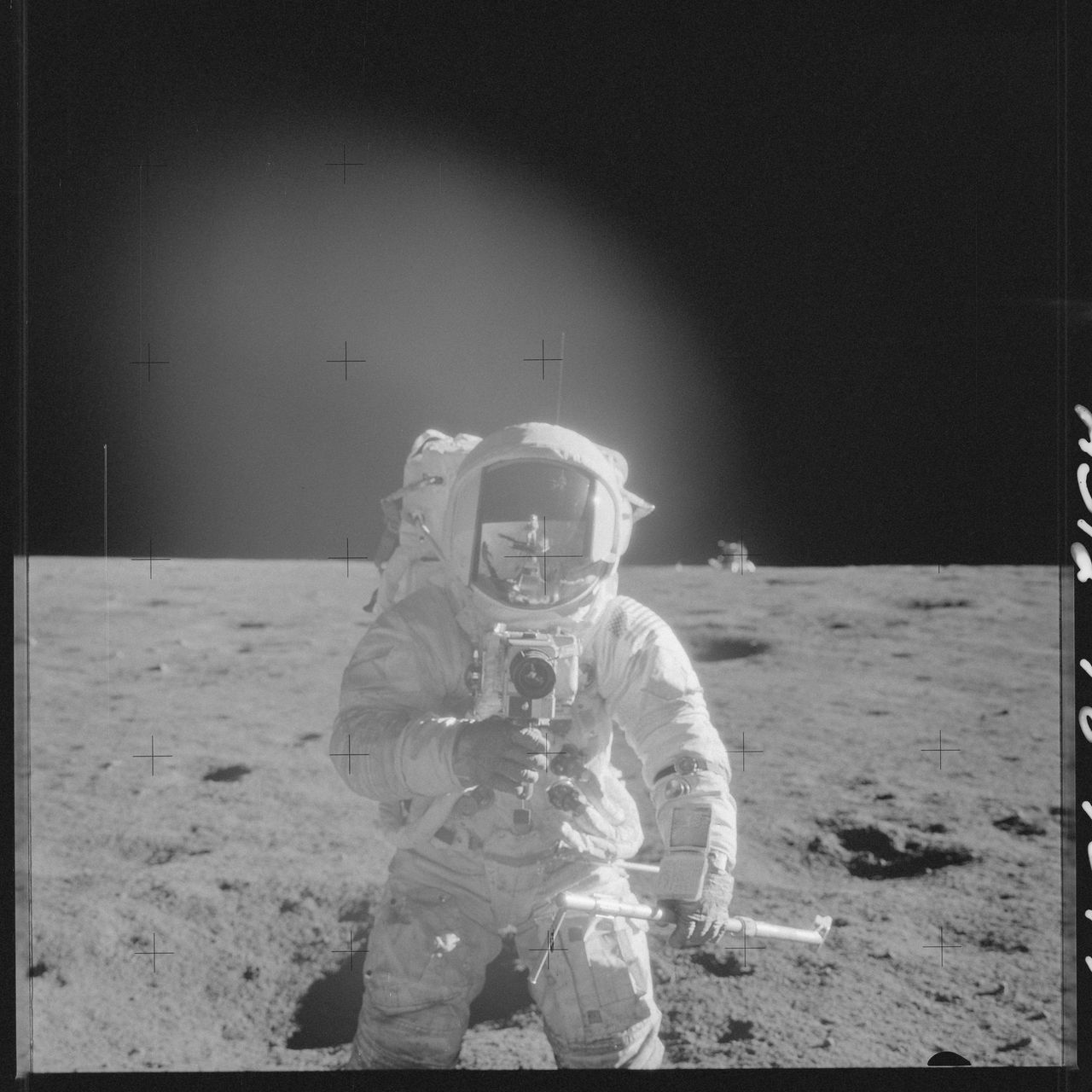 Tysiące zdjęć z misji Apollo 11 na Księżyc w archiwum NASA