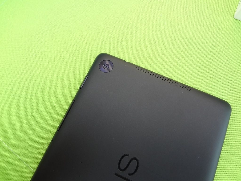 Nexus 7 za 999 zł. Przedsprzedaż rusza w poniedziałek 2