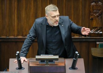 Obiady w szkołach. Zandberg wrzuca nowy pomysł