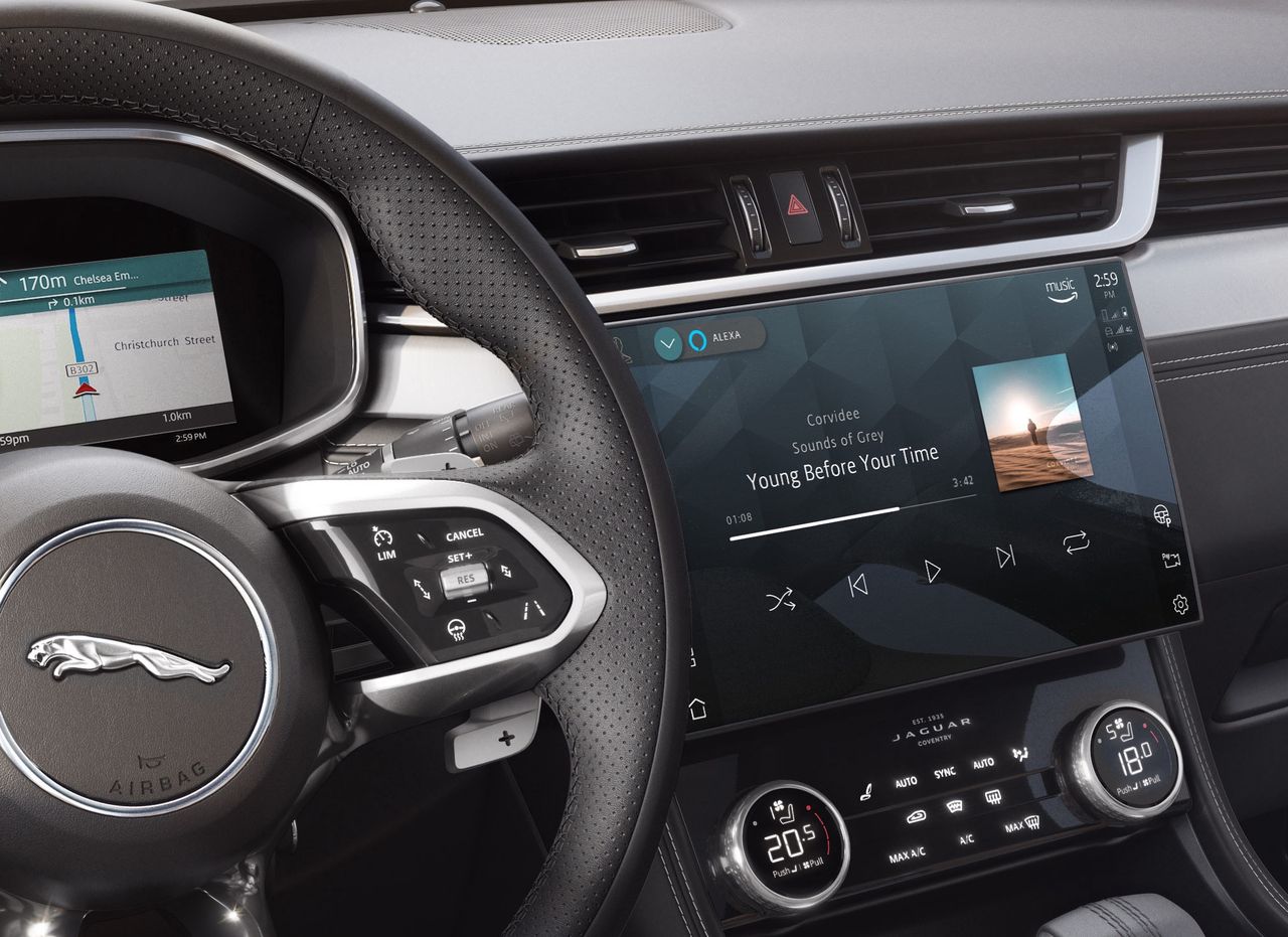 Alexa w nowych samochodach Jaguar Land Rover