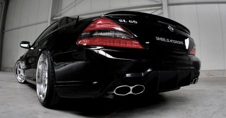 Tuner kusi prawie 700 KM – Wheelsandmore SL 65 (2010)