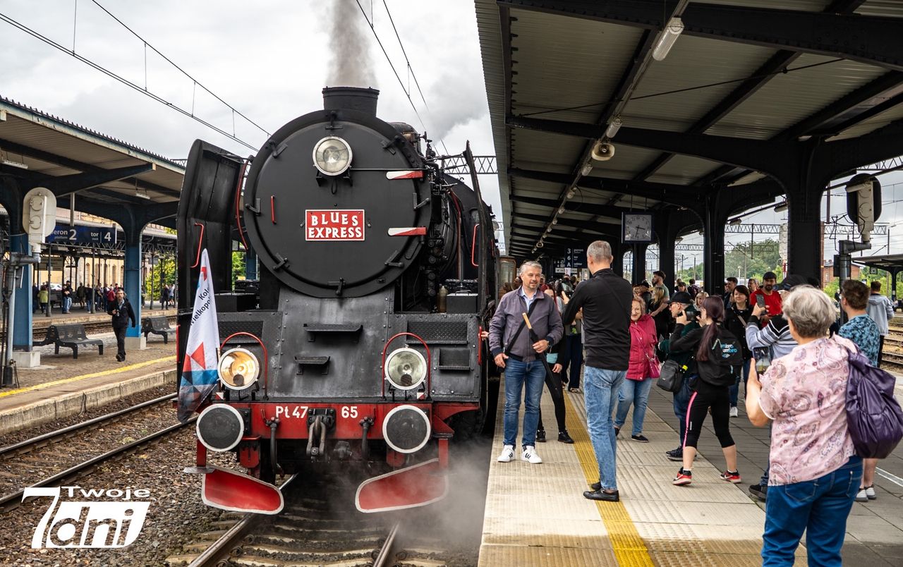 Blues Express 2026 jedzie przez Wielkopolskę! Pociąg parowy, blues i przystanek w Pile - sprawdź program