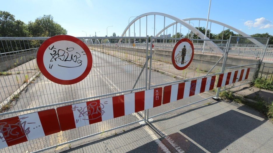 Stare Mosty Chrobrego (zdj. archiwalne).