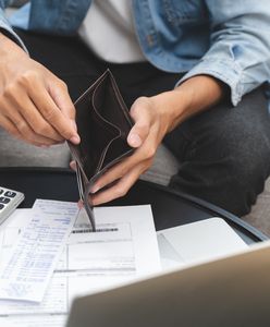 Polacy narzekają na zarobki. Ale ponad połowa nie chce zmienić pracy