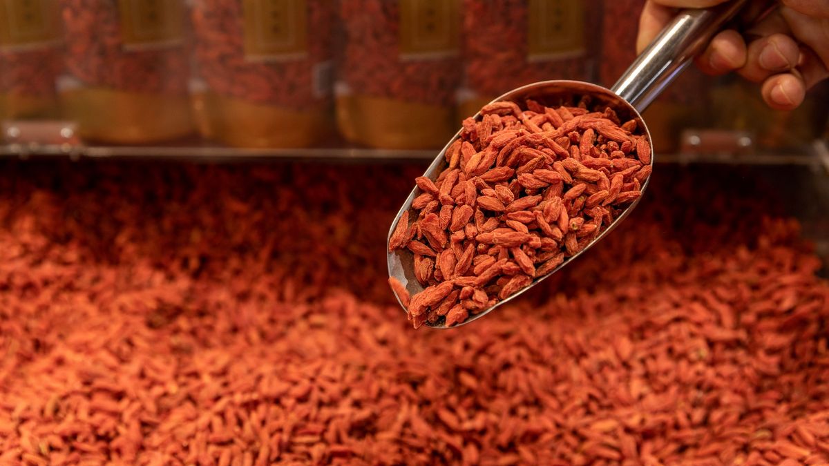 Jagody goji są dobrym źródłem błonnika pokarmowego.