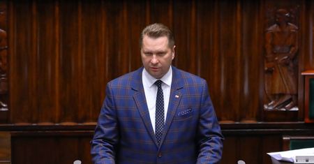 Tajemnice ministra Czarnka. Wreszcie wyjawił, co się dzieje z jego wagą