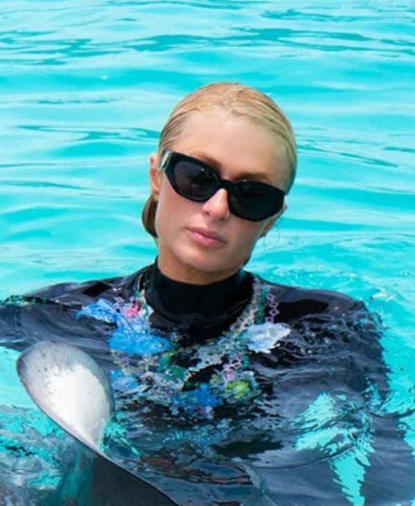 Paris Hilton w podróży poślubnej
