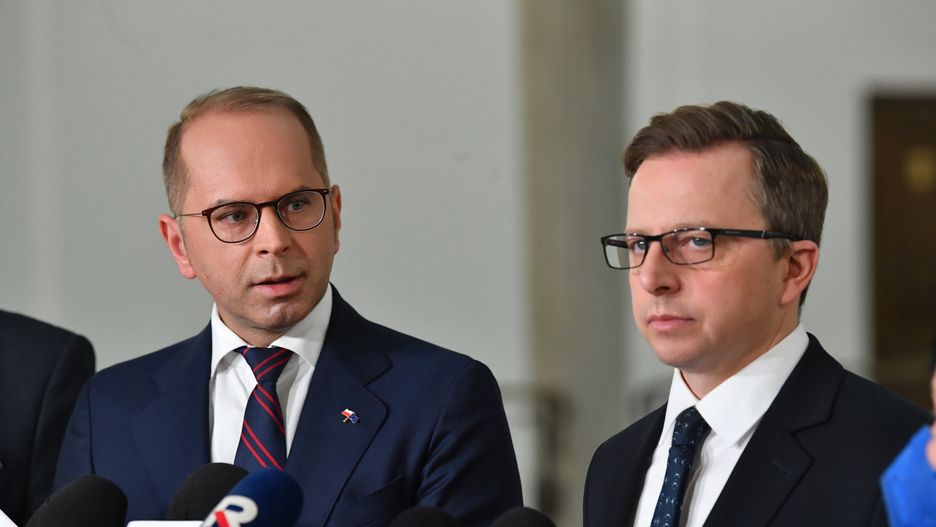 Dariusz Jo�ski, Micha� Szczerba
Radek Pietruszka
Koalicja Obywatelska, konferencja, NIK, Platforma Obywatelska, PO, PO-KO, polityk, polityk polityka, Polityka, sejm, sejm rp, sejmu, sejmu rp, 9, 9., Dziewi�ta, IX kadencja, kadencji