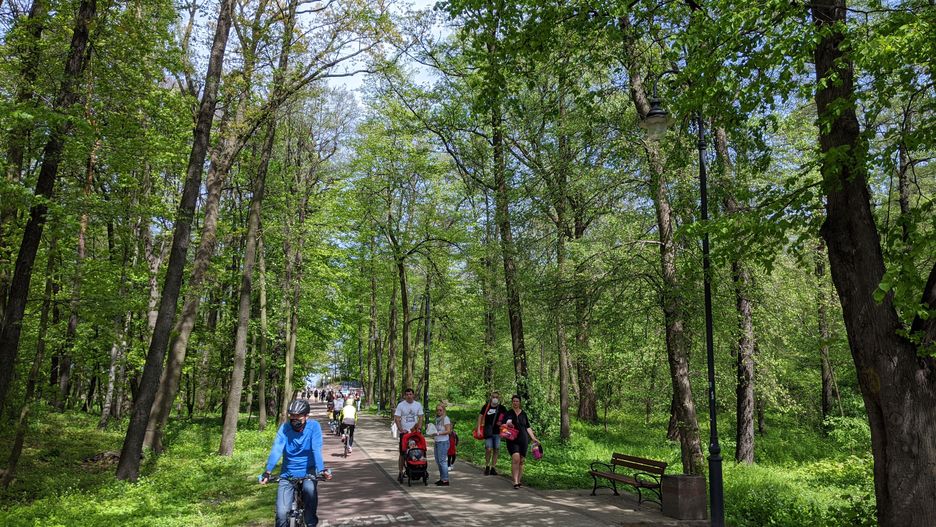 Park w Brzeźnie to popularne miejsce wśród turystów i mieszkańców Gdańska