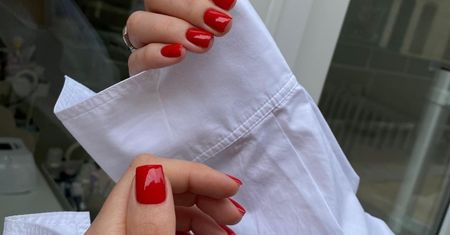 Modne paznokcie na jesień 2023. Poznajcie najnowsze trendy