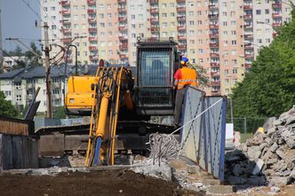 Dane GUS. Budowlanka wychodzi na plus. W gospodarce gorąco jak za oknem