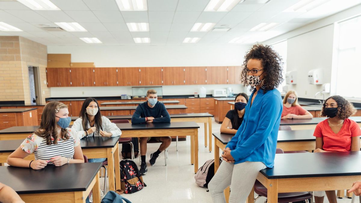 "Ocalony" Tadeusza Różewicza - tekst i interpretacja