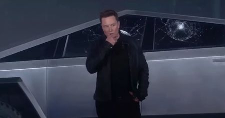 Elon Musk znów to zrobił. Cybertruck nie ma łatwo