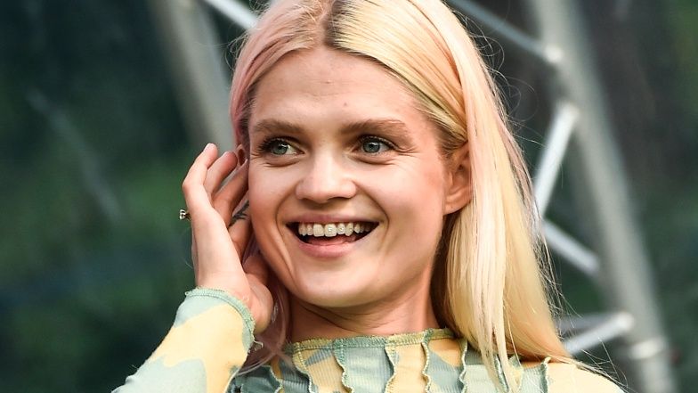 Margaret przefarbowała się na rudo