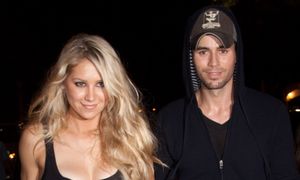 44-letnia Anna Kurnikowa niedawno urodziła czwarte dziecko. Teraz pokazała WSZYSTKIE POCIECHY (FOTO)