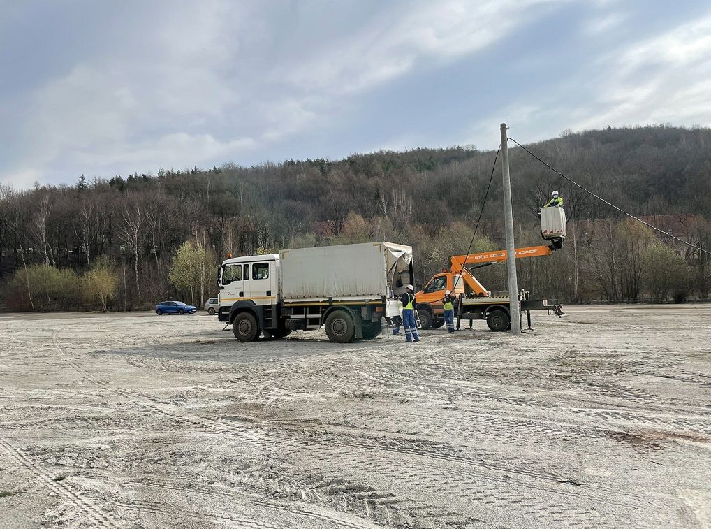 Koronawirus. Ruszyła budowa punktu szczepień drive-thru w Wałbrzychu. Pierwszy obiekt tego typu w Polsce