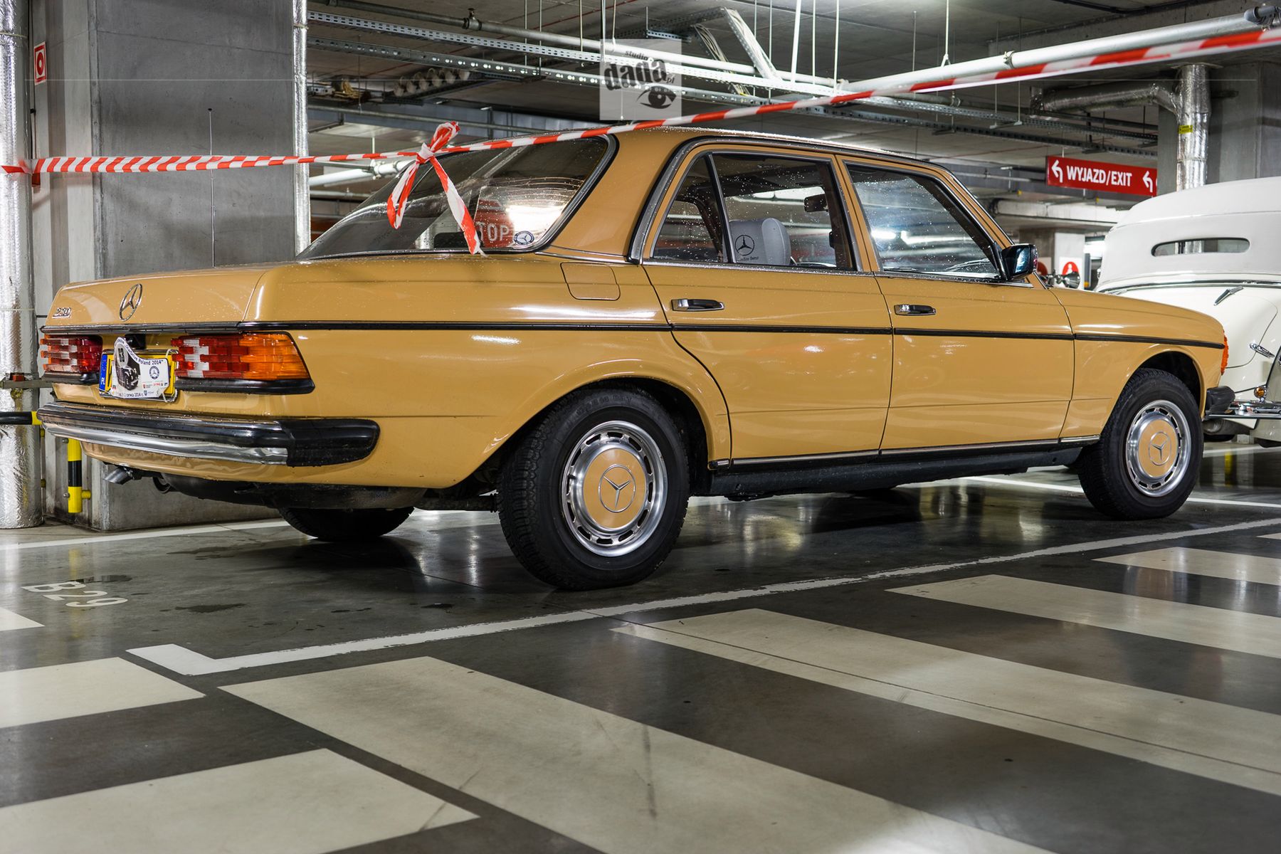 Mercedes W123
