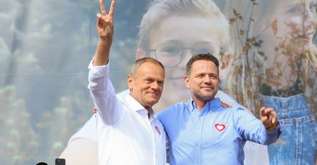 Nowa odsłona kampanii KO. Widzieliśmy spoty. "Oni chcą nienawiści, my konkretu"