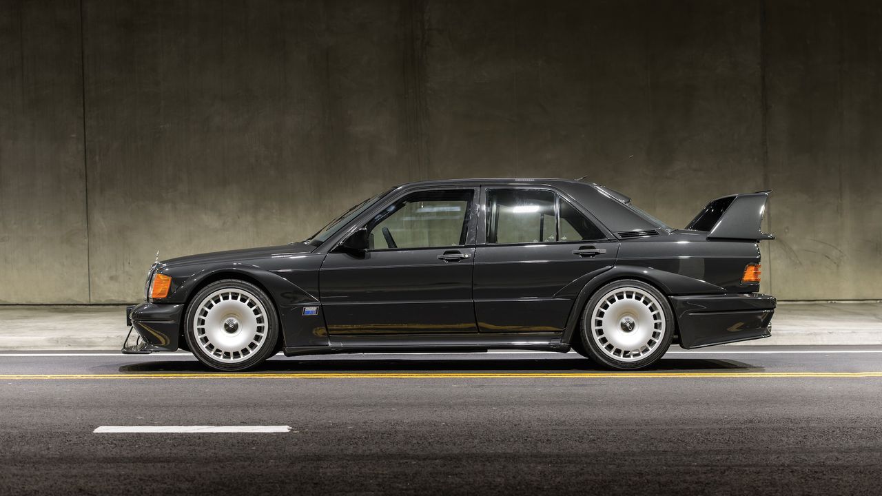 Legendarny Mercedes 190 E 2.5-16 Evolution II na aukcji za 200 000 dolarów