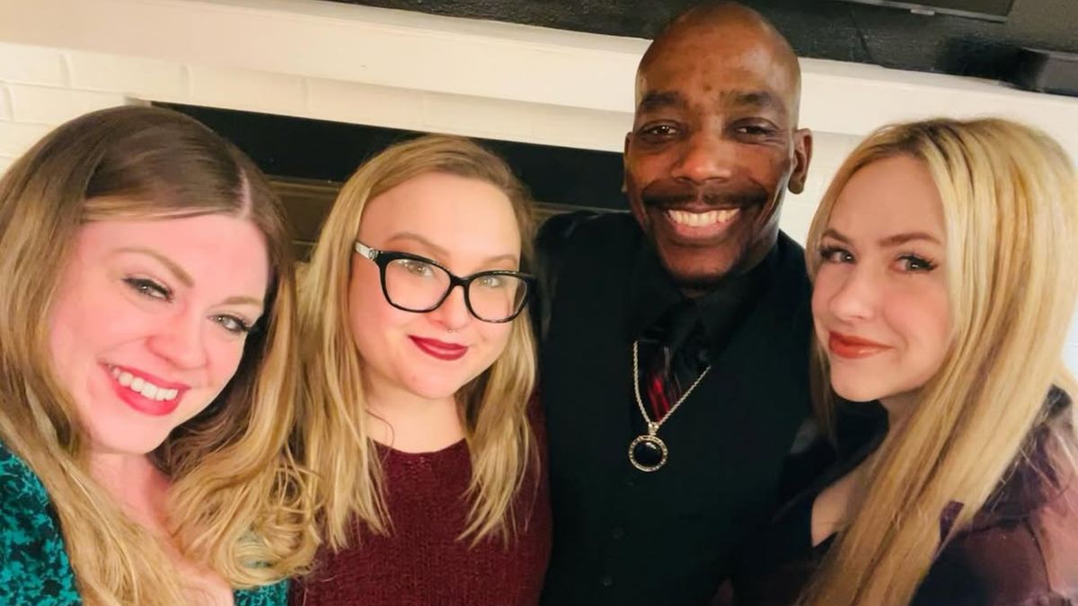 Żyją w czworokącie. Ujawniły, jak dzielą się mężem