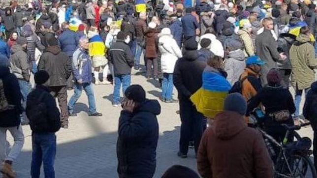 Niedzielna demonstracja w Chersoniu