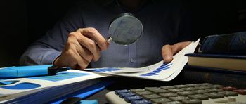 Ponad 48 milionów złotych dla budżetu państwa! KAS rozbiła schemat podatkowy w firmie logistycznej