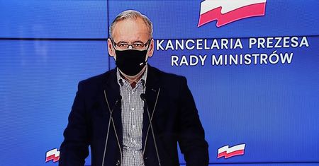Niedzielski: Liczba łóżek dla pacjentów z COVID-19 ma podwoić się za tydzień