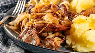 Nasi dziadkowie zajadali ją niemal co piątek. My unikamy, a jest napakowana żelazem i białkiem