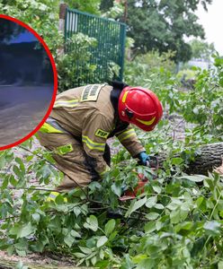 Gwałtowne opady w Giebułtowie pod Krakowem. Zalana droga i poszkodowany ratownik