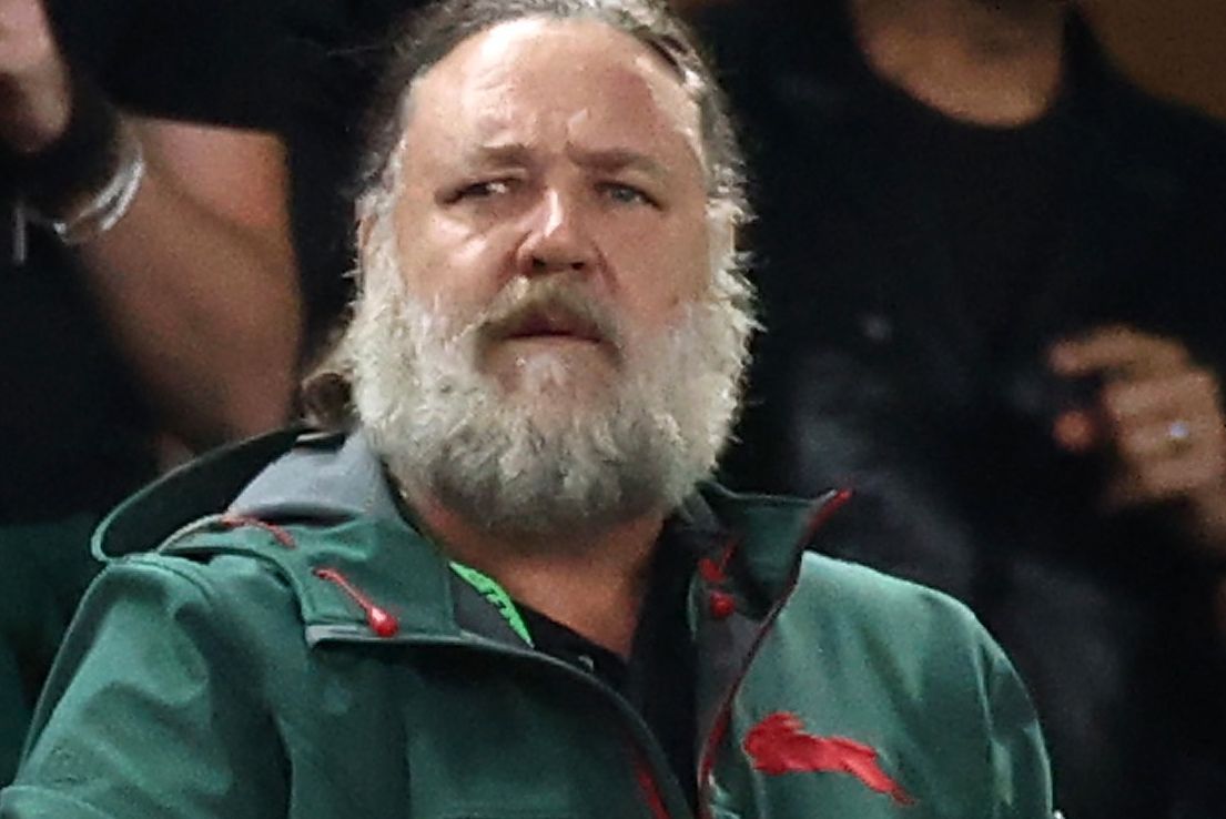 Śmierć na pokładzie samolotu. Russell Crowe w żałobie