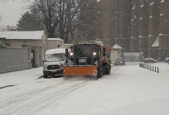 Wrocław. Akcja zima w mieście. Drogowcy walczą o bezpieczeństwo mieszkańców