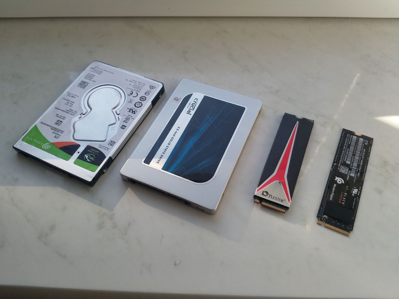 Od SSHD po SSD na SATA po SSD na M.2.