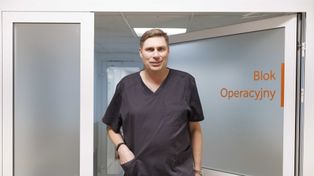 Lekarze z UDSK w Białymstoku usunęli masywnego guza z klatki piersiowej 4-latka